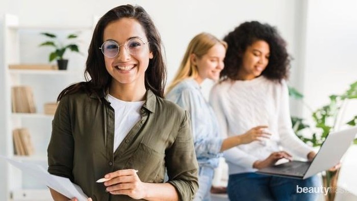 Tips Sukses Supaya Berjaya di Kantor Bagi Kamu Si Pemalu