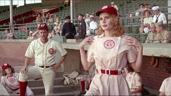 Berusia 28 Tahun, Jersey Tom Hanks Dilelang Capai Rp58 Juta