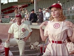 Berusia 28 Tahun, Jersey Tom Hanks Dilelang Capai Rp58 Juta