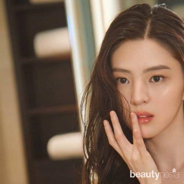 img-title Terungkap! 'Da-Kyung' Beberkan Alasan Rebut Hati Tae Oh di K-Drama The World of The Married