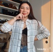 Ide Kece Influencer Kyra Nayda Styling Oversize Shirt, Gak Perlu Beli Baru!