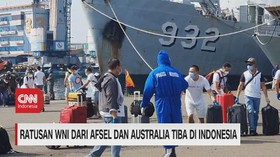 VIDEO: Ratusan WNI Dari Afsel & Australia Tiba di Indonesia