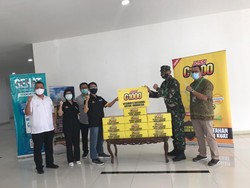 Hadapi New Normal, 3.000 Sachet Vitamin C Dibagikan ke RSD Wisma Atlet