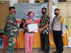 Cerita Kerukunan di Aceh Lewat Pembagian BLT Tanpa Pandang Asal-usul Warga