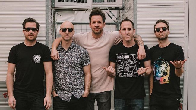 Lirik Lagu Perfect - Simple Plan