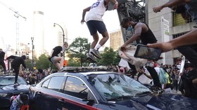 Cegah Kerusuhan, Jam Malam Diterapkan dari LA sampai New York