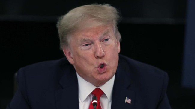 Presiden Amerika Serikat, Donald Trump, masih berkeras dengan pendapatnya soal ledakan di Beirut, Libanon, adalah serangan pihak-pihak tertentu.