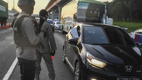 Aparat Antisipasi Perluasan Covid-19 Lewat Operasi Yustisi