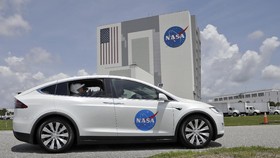 Hendropriyono Usul TNI Gaet SpaceX Buat Drone, Cek Faktanya