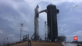 VIDEO: Roket SpaceX Meluncur ke Luar Angkasa Usai Ditunda