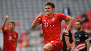 FOTO: Menang Telak, Bayern Jauhi Rival dan Dekati Gelar