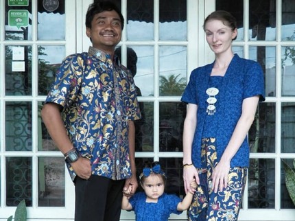 5 Bule Cantik Nikahi Pria Indonesia, Ada yang Tergila-gila dengan Tukang Sapu