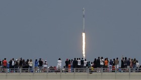 Pencapaian SpaceX Dinilai Tinggalkan Perang Dingin AS-Rusia