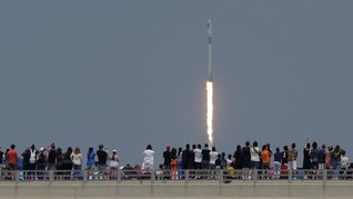 Pencapaian SpaceX Dinilai Tinggalkan Perang Dingin AS-Rusia