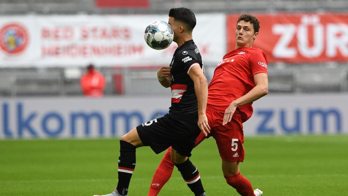 FOTO: Menang Telak, Bayern Jauhi Rival dan Dekati Gelar