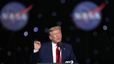 img-title Kampanye Sepi Pendukung, Donald Trump Geram & Salahkan Virus Corona