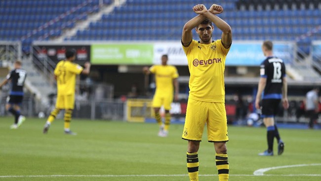 FOTO: Cara Bintang Bundesliga Dukung George Floyd