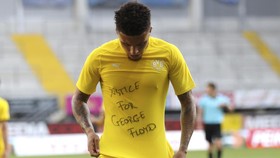 Solidaritas Rasial Dianggap Bukan Pelanggaran di Sepak Bola