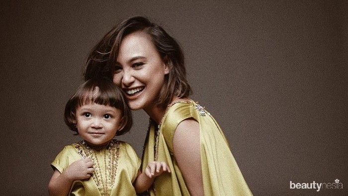 7 Online Shop yang Menjual Baju Kembaran Ibu Anak