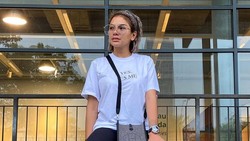 Orang Kaya, Nikita Mirzani Beli Mobil Mewah Rp7 Miliar