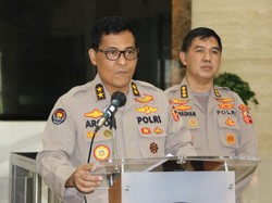 Polri Siap Bagikan 11.000 Ton Beras untuk Warga Terdampak COVID-19