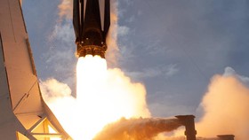 Perusahaan Antariksa Tuding SpaceX Bikin Kotor Luar Angkasa