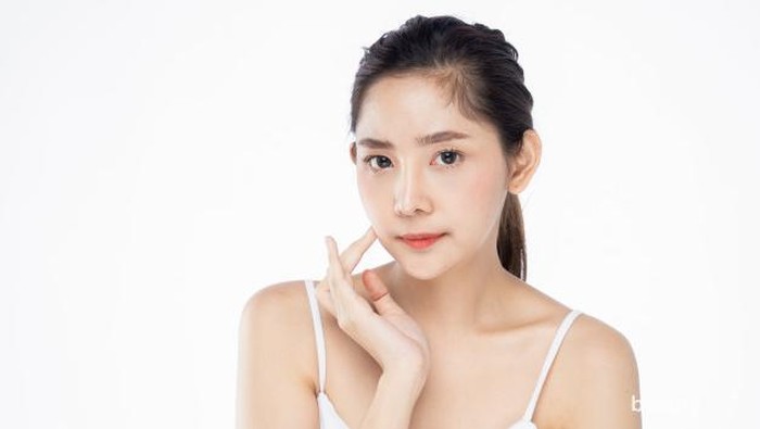 5 Produk Foundation Terbaik untuk Kulit Rawan Berjerawat