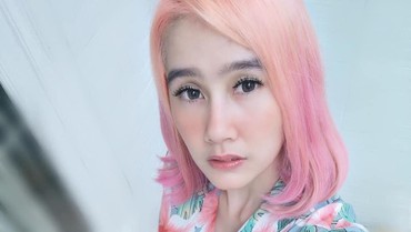 img-title Ardina Rasti Disindir Gara-gara Rambut 'Gulali', Kok Bisa?