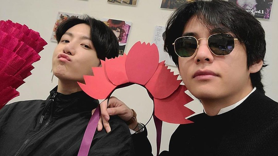 V dan Jungkook BTS V & Jungkook BTS