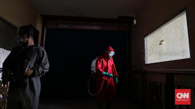 Pelayanan di Kantor Kecamatan Jatinegara dipindah sementara waktu ke Kantor Kelurahan Cipinang Cempedak.