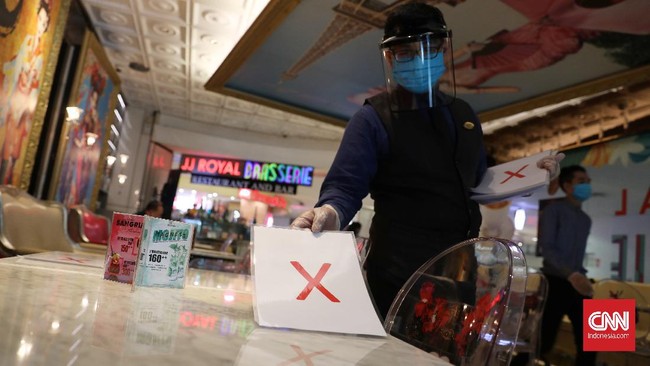 Polda Metro Jaya menyatakan bahwa mereka bakal menindak tegas kafe atau tempat hiburan yang melanggar aturan protokol kesehatan di tengah pandemi Covid-19.