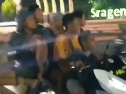 Video 6 Remaja Boncengan Naik 1 Motor di Sragen