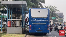 PSBB DKI Diperpanjang, Waktu Operasional Transjakarta Tetap