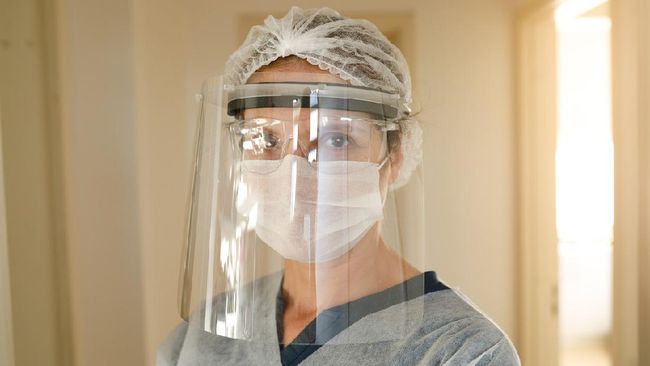 ilustrasi face shield