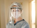Menimbang Kelebihan dan Kekurangan Face Shield Tangkal Corona