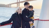 <p>Penyanyi Rinni Wulandari menikah dengan adik kandung Sissy Prescillia, Jevin Julian. Rinni dan Jevin menikah pada Mei 2017 lalu. (Foto: Instagram @rinni_w)</p>