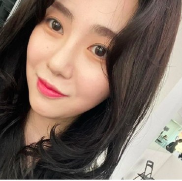 Tak Lagi Jadi Idol, Unggahan Artis Cantik Korea Bikin Miris & Mengkhawatirkan