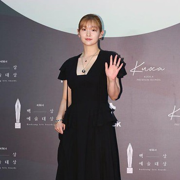 Park So Dam Positif COVID-19 Usai Pulih dari Operasi Kanker Tiroid