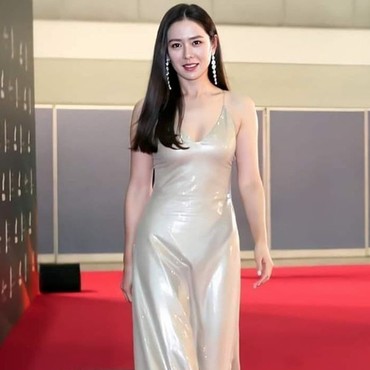 8 Pesona Son Ye Jin, Jadi Wanita Tercantik Sedunia di Usia 38 Tahun