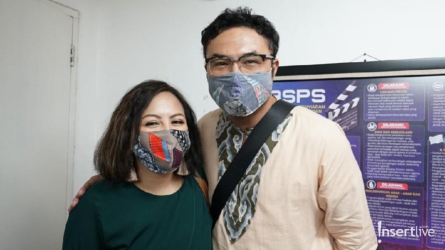 Surya Saputra & Cynthia Lamusu