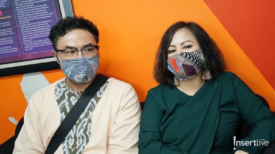 Surya Saputra & Cynthia Lamusu Surya Saputra & Cynthia Lamusu