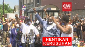 VIDEO: Kakak George Floyd Minta Massa Hentikan Kerusuhan