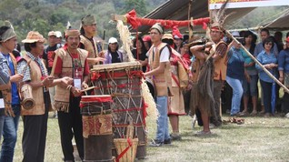 Warga Adat Perawat TN Kayang Mentarang Raih Penghargaan PBB