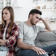 5 Tips Atasi Cemburu Berlebih dalam Hubungan Asmara