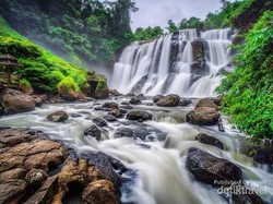 Bukan Niagara Falls, Ini Curug Malela Bandung