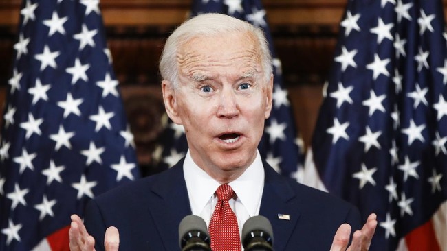 Democratic presidential candidate, former Vice President Joe Biden speaks in Philadelphia, Tuesday, June 2, 2020. (AP Photo/Matt Rourke)