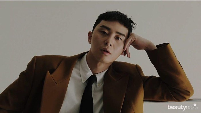 Park Seo Joon Jadi Aktor Korea Selatan Pertama Raih Gold Play Button Youtube