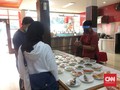 Menengok Protokol Kesehatan di Rumah Makan Padang Saat PSBB