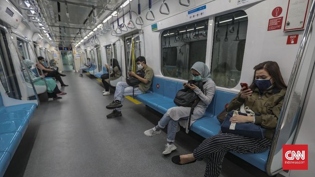 PT MRT Jakarta membukukan laba operasional sebesar Rp75,1 miliar sepanjang 2020 atau turun 56 persen dari 2019.