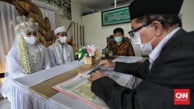 Menikah Kala PSBB, KUA Ciracas Batasi 10 Anggota Keluarga